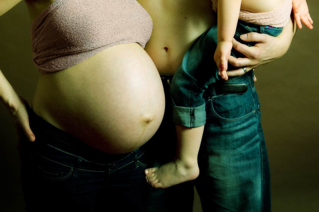 Babybauchfotos für Waldbronn, Karlsbad, Marxzell, Pfinztal und Walzbachtal